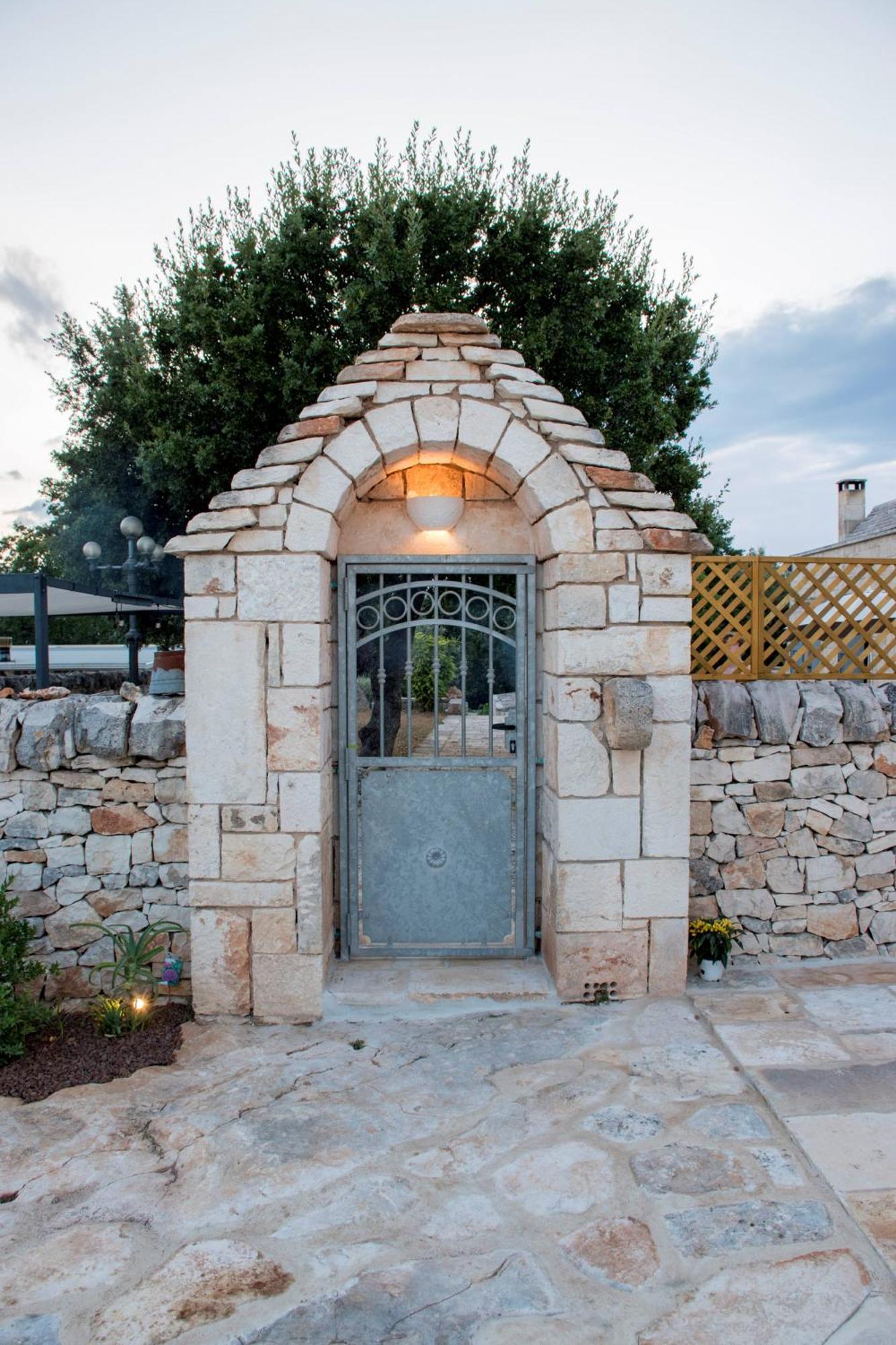 Trullo Cinquenoci Suite Локоротондо Екстериор снимка